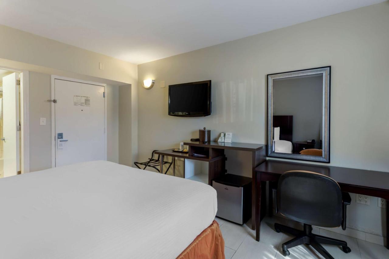 Best Western Plus Brooklyn Bay Hotel Nueva York Exterior foto